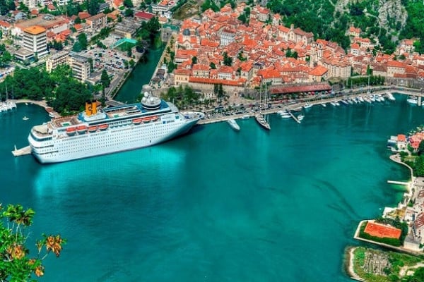 Srbija ostaje istaknuta turistička destinacija na Balkanu, ali zaostaje znatno iza Hrvatske